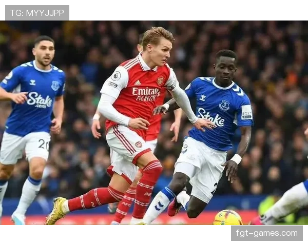 阿森纳战术体系解析：高位逼抢与快速转换的攻防逻辑清晰