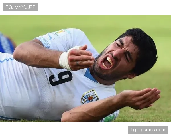 苏亚雷斯训练完回家路上顺手买了辆超跑，说是为了奖励自己今天没咬人